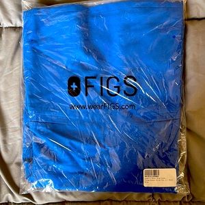 New with tags royal blue figs scrub top